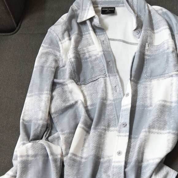 Shirt Jacket in Size Small, Light Grey and White Color - Picture 3 of 3